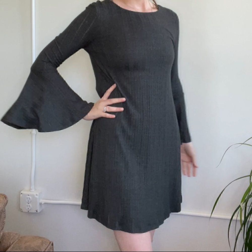 Altar'd State Women's Grey Bell Sleeve Open Back Ribbed Boho Mini Dress S